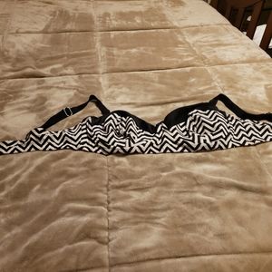 Ava viv bikini top, 18w  Chevron print